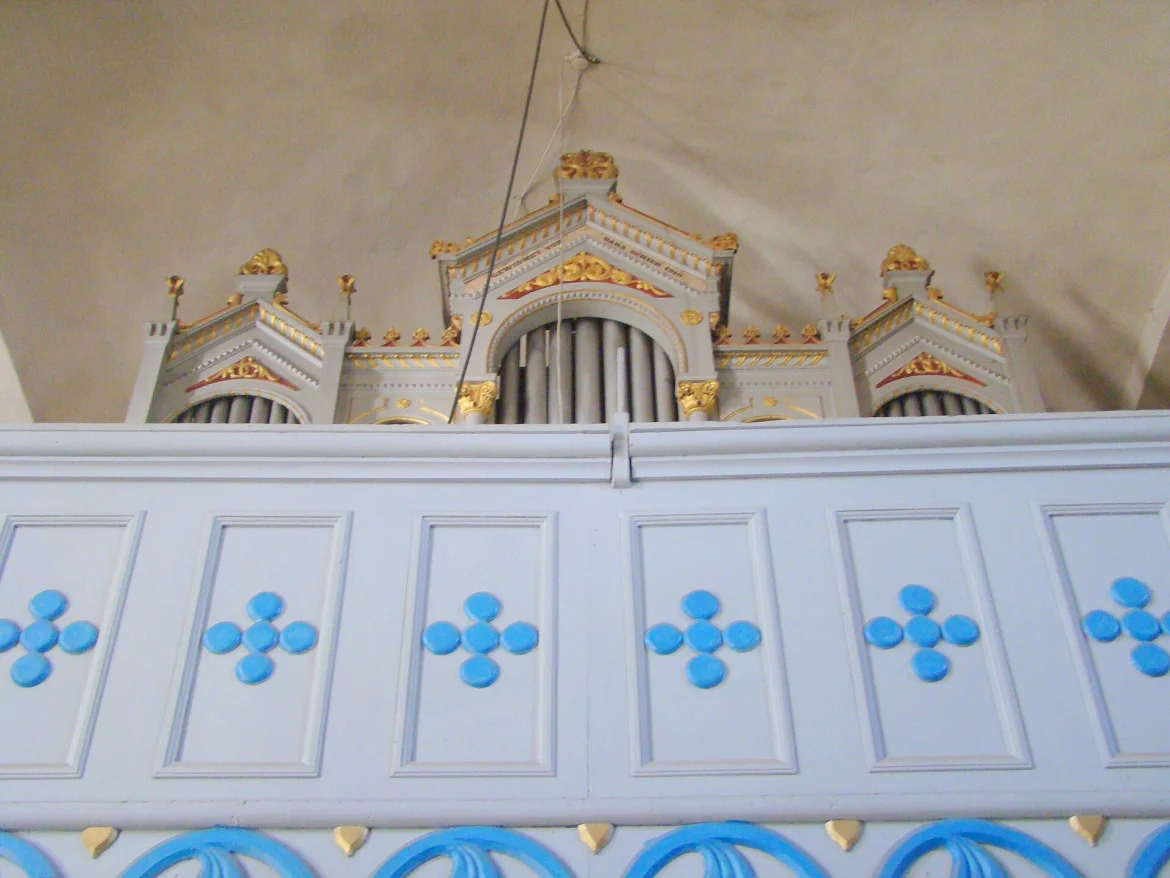 Die evangelische Kirche in Dunesdorf von außen