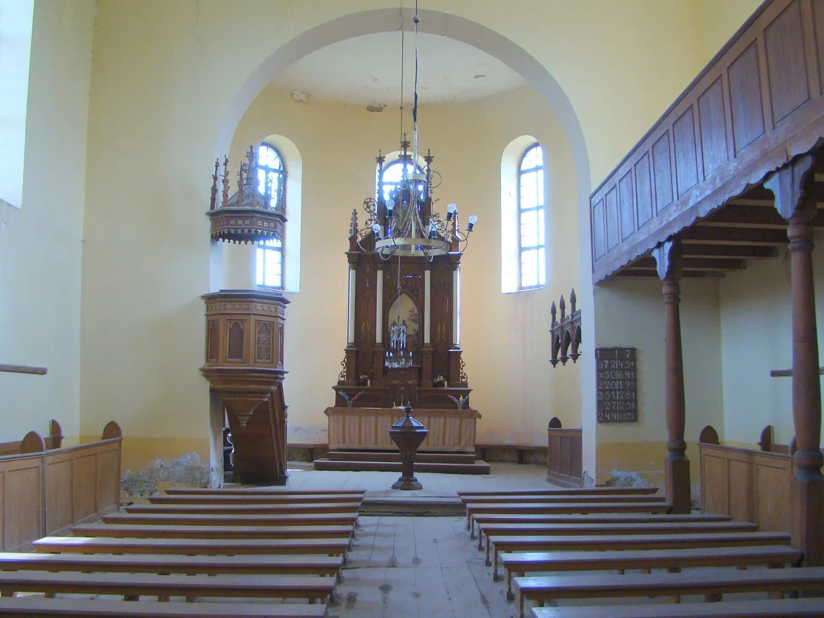 Innenraum der evangelischen Kirche in Johannisdorf