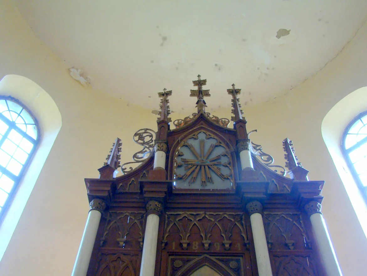 Die evangelische Kirche in Johannisdorf von außen