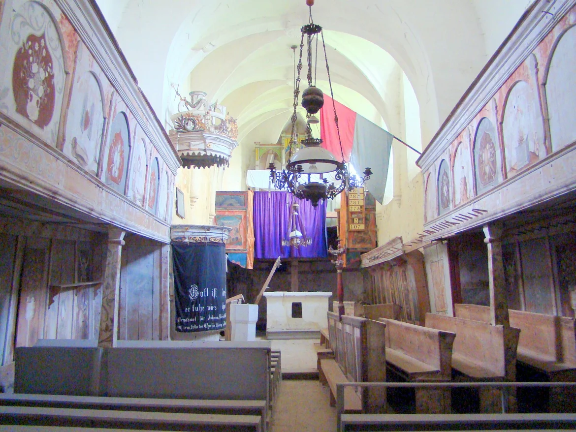 Die evangelische Kirche in Meeburg von außen