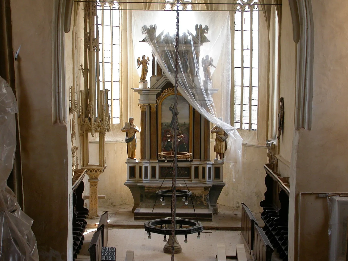 Die evangelische Kirche in Meschen von außen