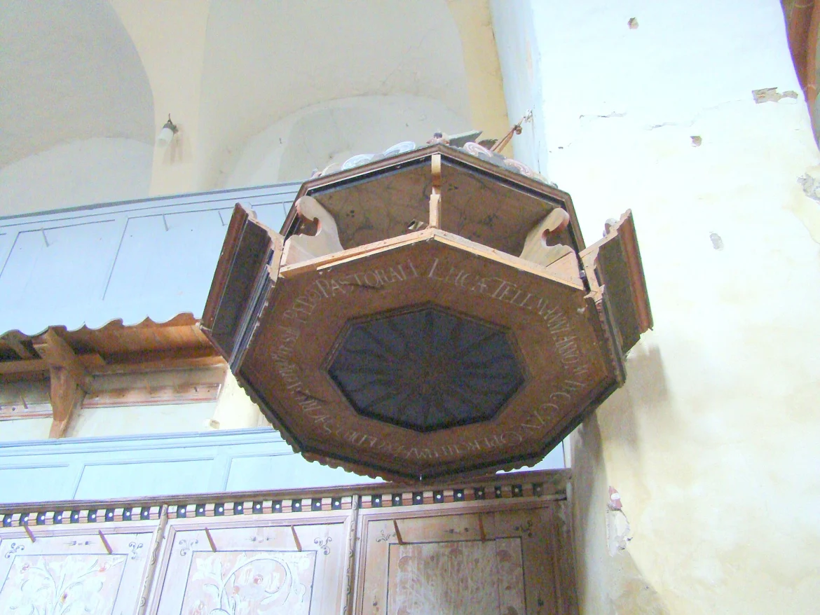 Die evangelische Kirche in Radeln von außen