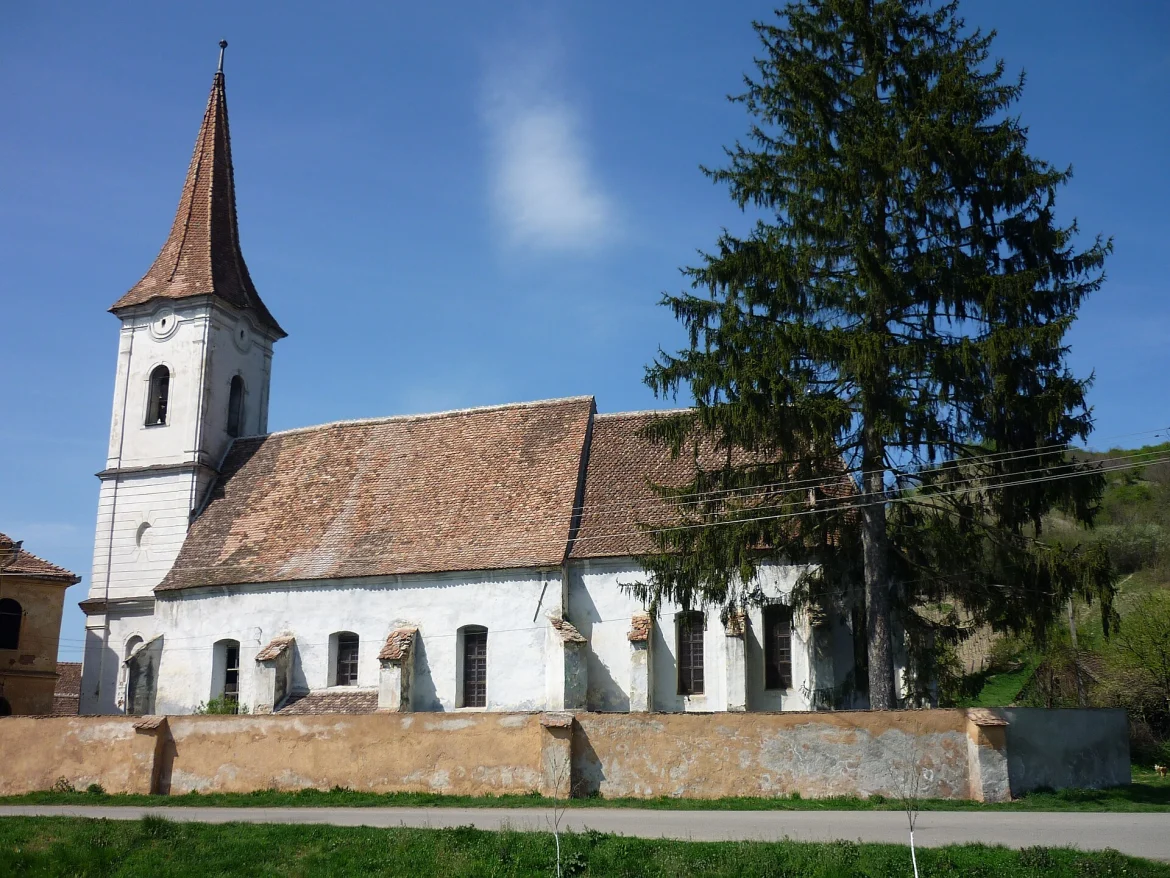 Die evangelische Kirche in Reußdorf von außen