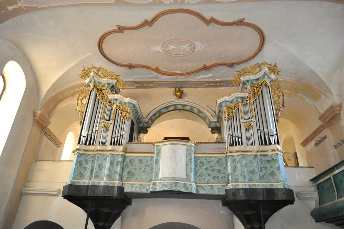 Die evangelische Kirche in Rode von außen