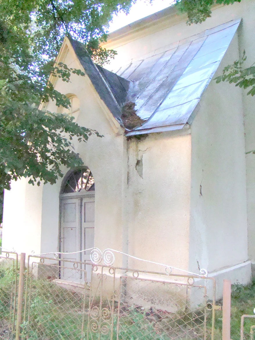 Die evangelische Kirche in Sankt Georgen bei Lechnitz von außen