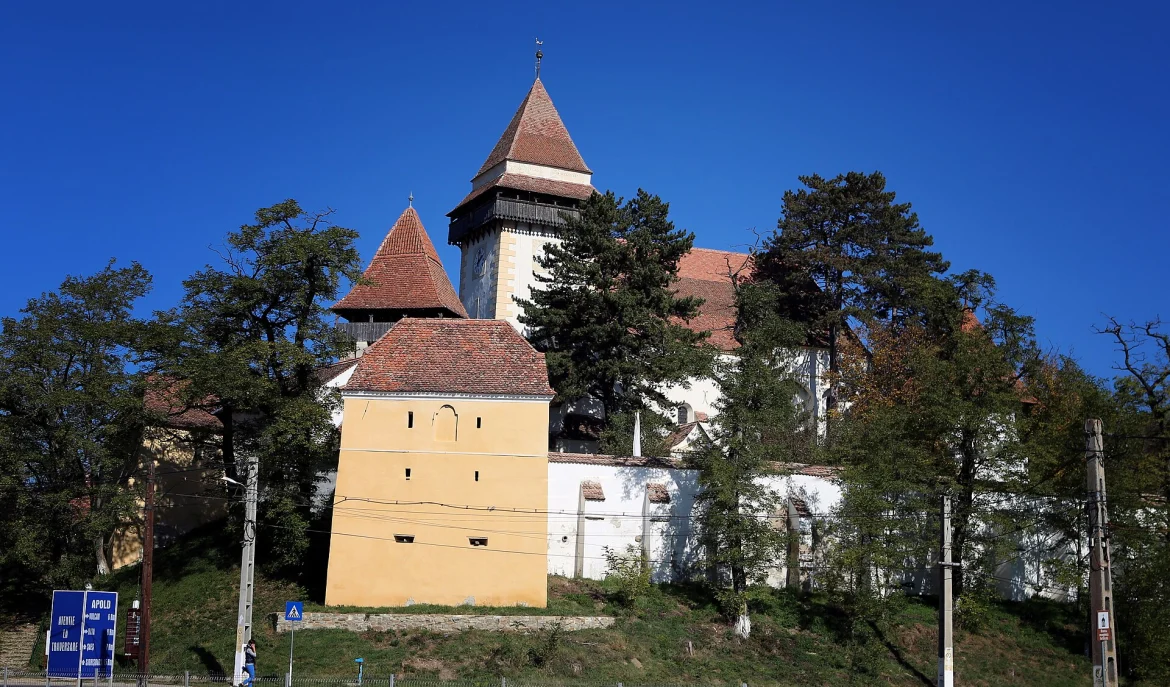 Die evangelische Kirche in Trappold von außen