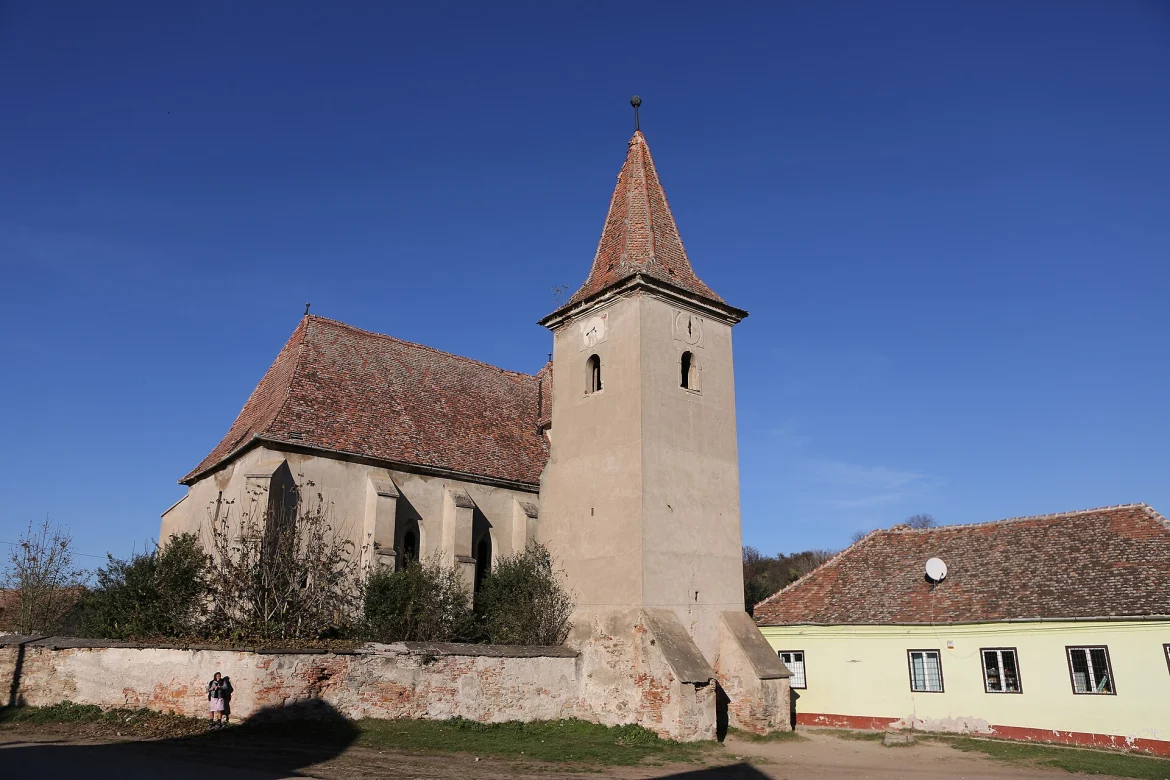 Die evangelische Kirche in Wölz von außen