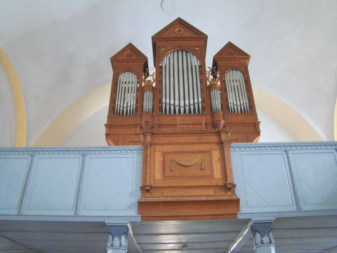 Innenraum der evangelischen Kirche in Zuckmantel
